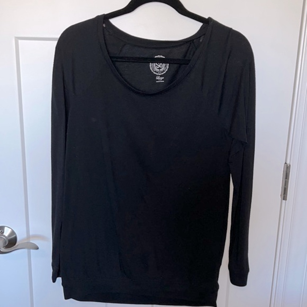 Solid Scoop Neck Black Tunic